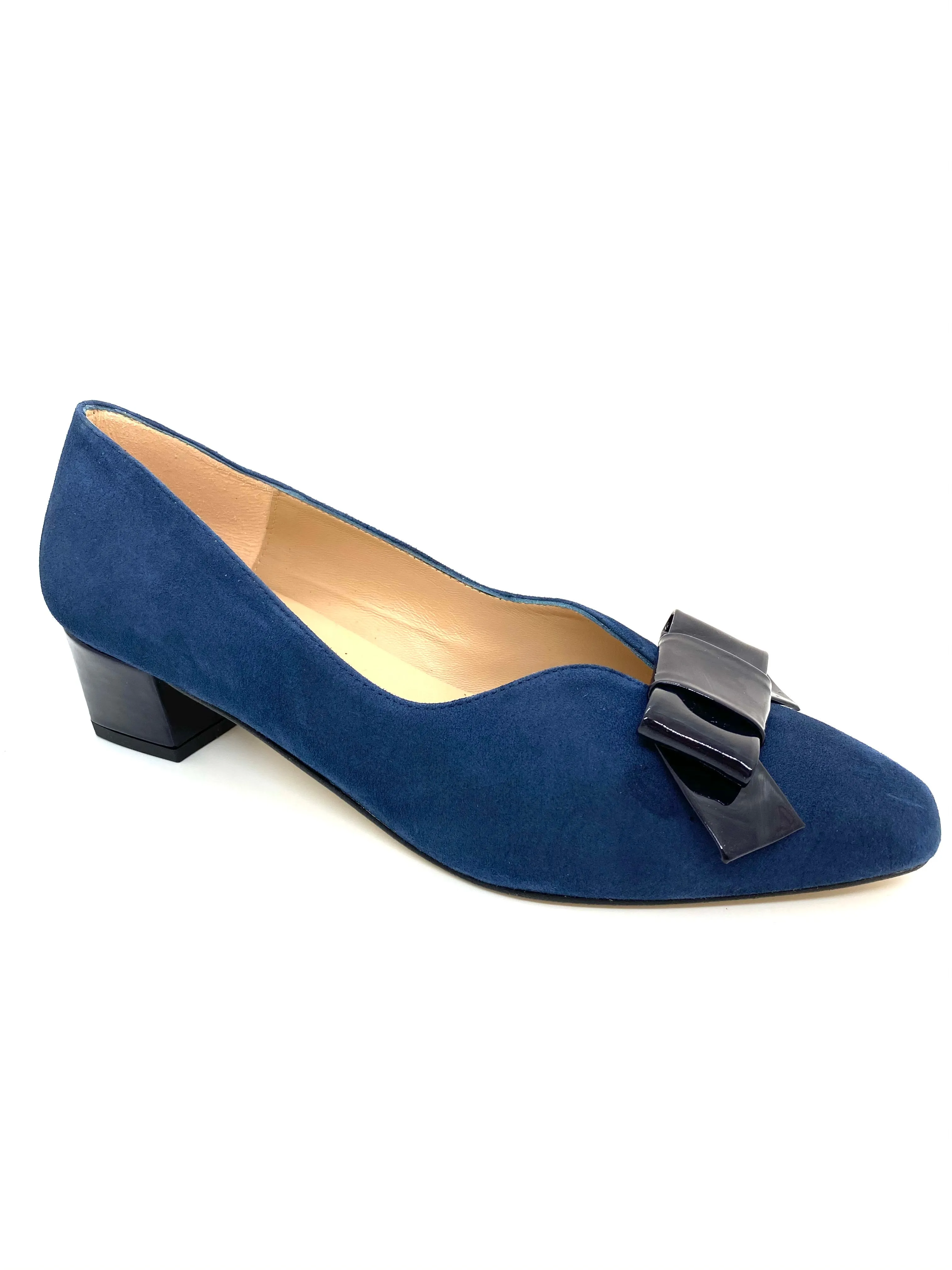 Filly Mid Heel Court Shoe