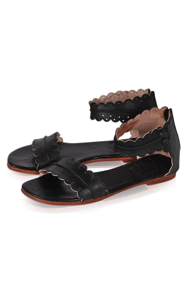 Midsummer Sandals in Black