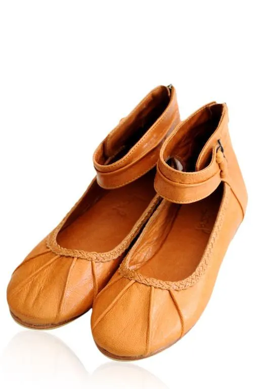 Muse Ballet Flat in Dark Tan