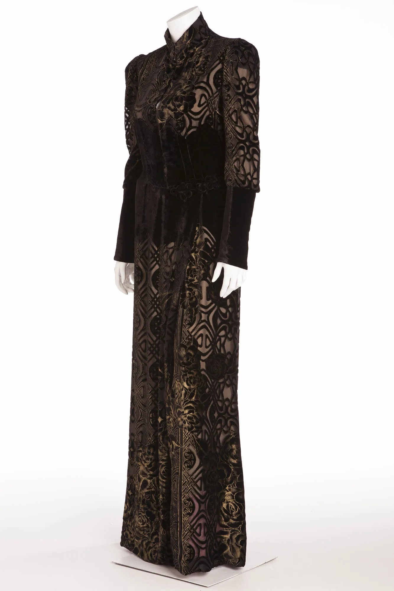 Roberto Cavalli - As Seen on the 2006 Runway Collection - Black Velvet Brocade Robe with Floral Oriental Kimono Silk Lining - IT 40